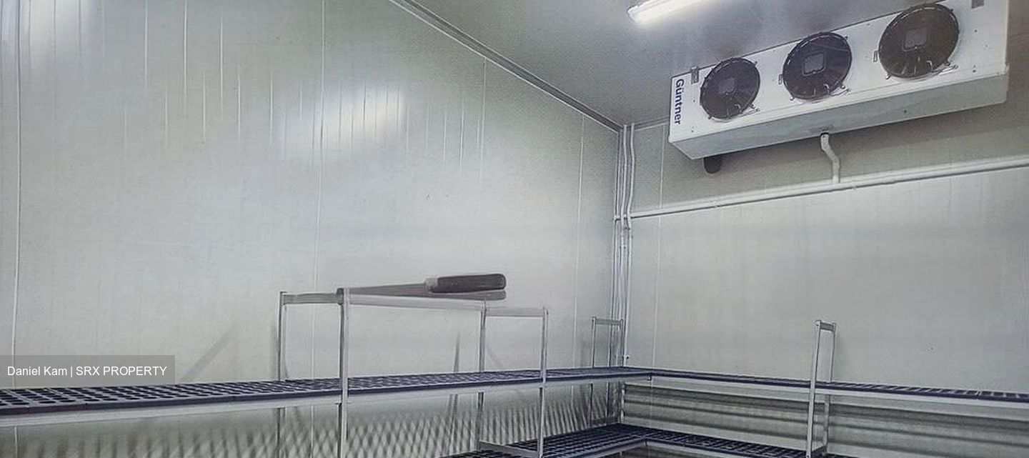 Penjuru Place (D22), Warehouse #472853301